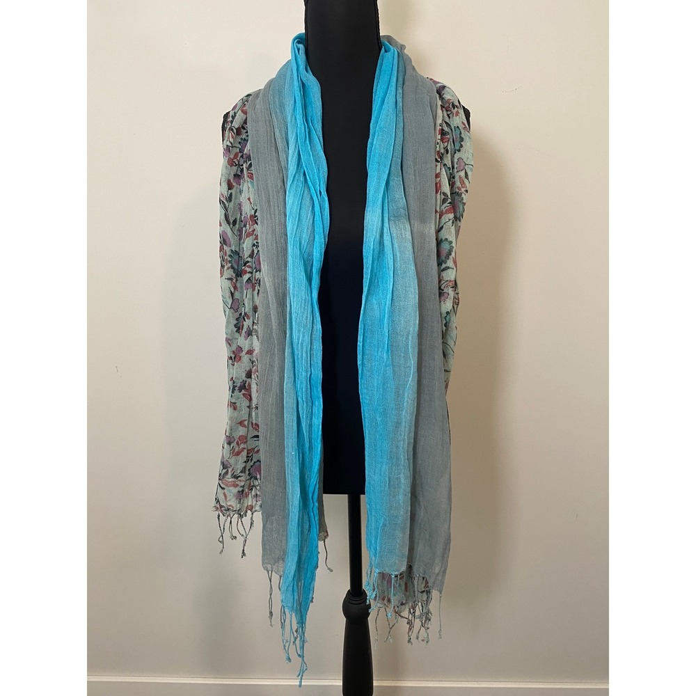Fleurs Scarf Womens OS Blue Floral Ombre Cotton‎ Gauze Lightweight Fringe Wrap